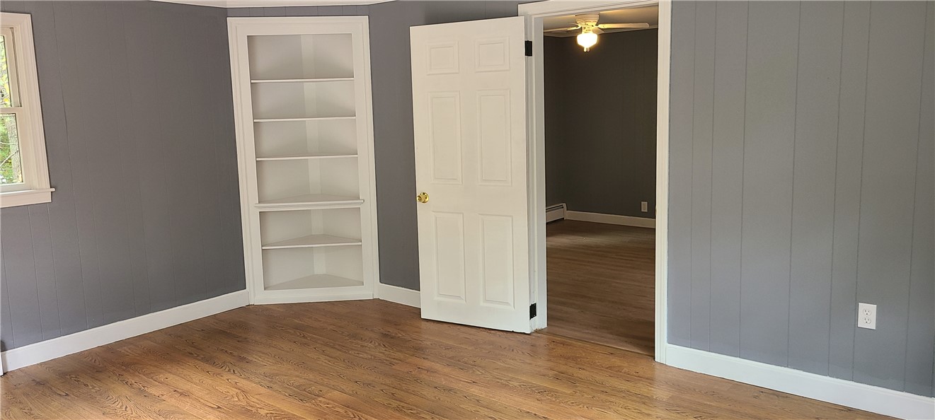 42 Whipple Road Smithfield, RI 02917 - Photo 11 of 27