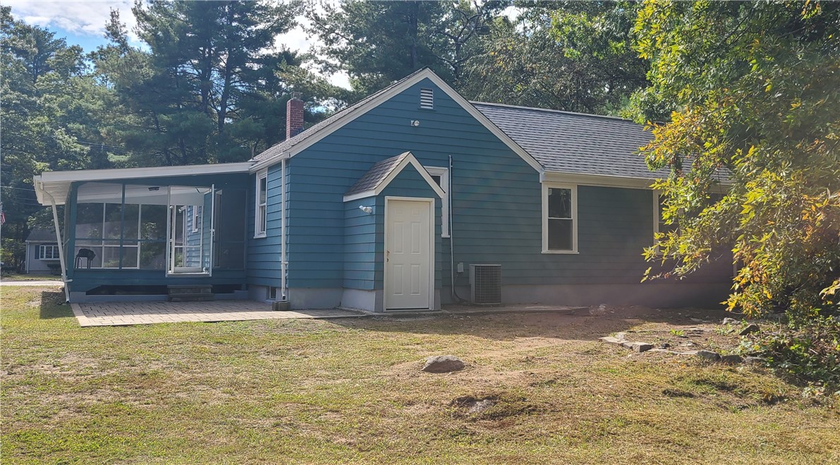 42 Whipple Road Smithfield, RI 02917 - Photo 24 of 27