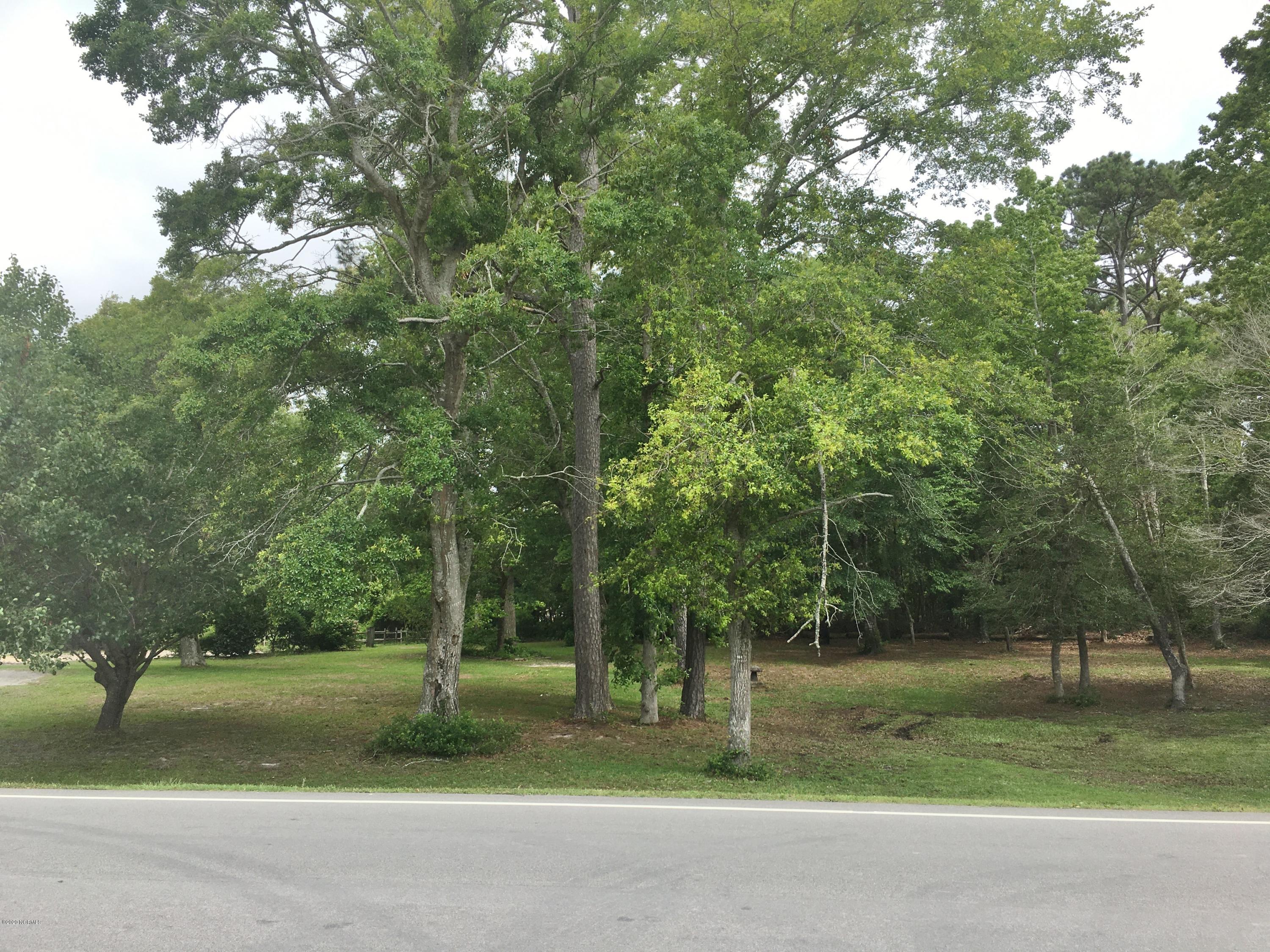 563 Bear Creek Road Hubert, NC 28539 - Photo 6 of 21 IMG_2968