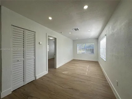 $1,795 | 3331 Southwest 15th Avenue, Fort Lauderdale, FL 33315