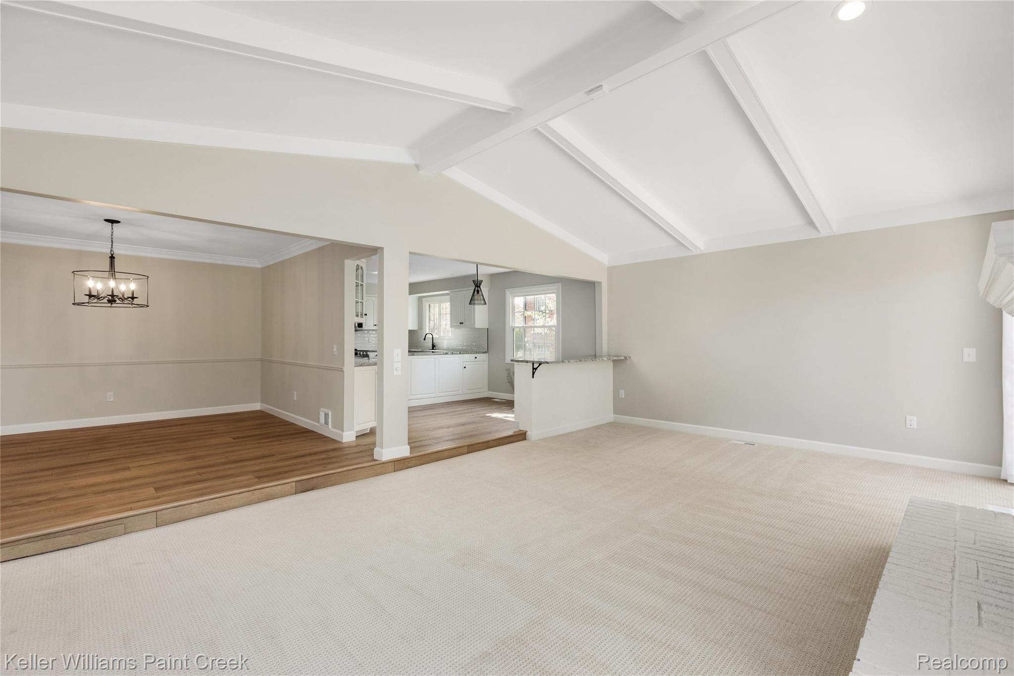 332 Lake Forest Road Rochester, MI 48309 - Photo 14 of 48 16-332 Lake Forest Rd, Rochester Hills, MI, 483090010.jpg