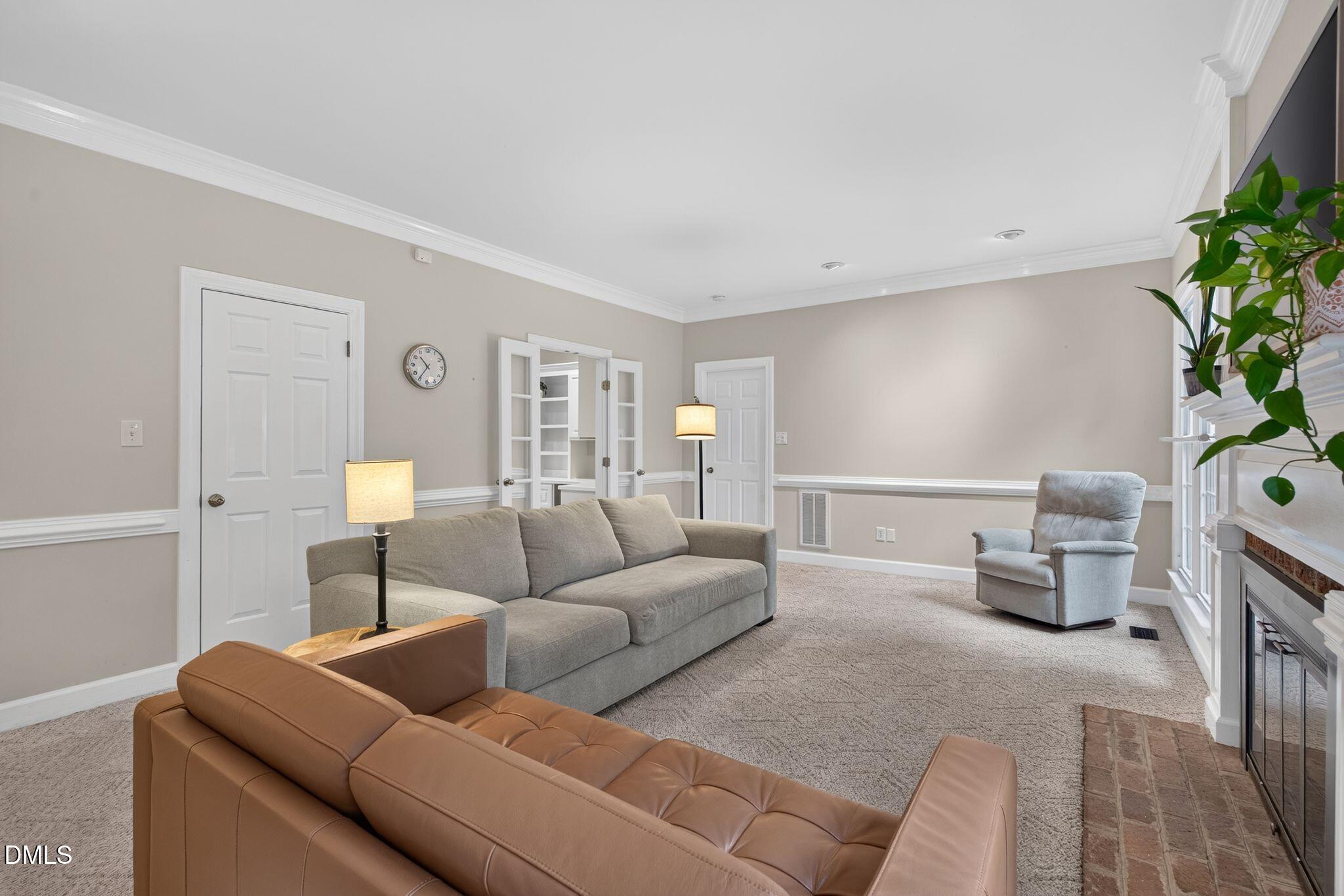 205 Lawrence Road Cary, NC 27511 - Photo 19 of 96 114_NJO08435
