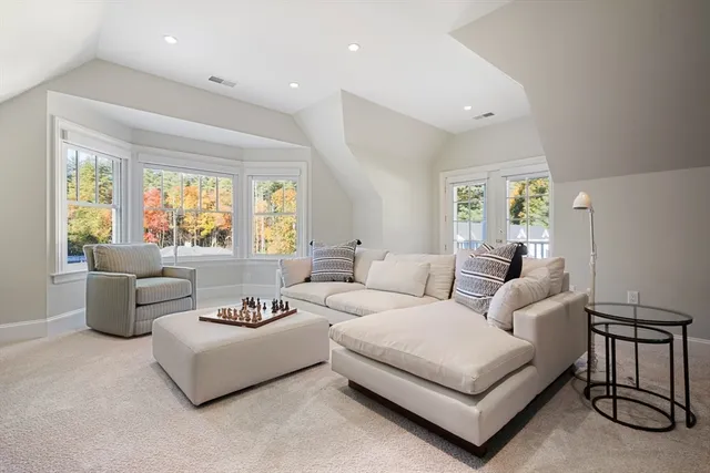 $18,250,000 | 210 Monument Farm Road, Concord, MA 01742