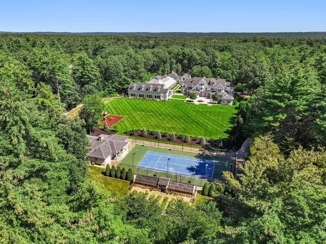 $18,250,000 | 210 Monument Farm Road, Concord, MA 01742