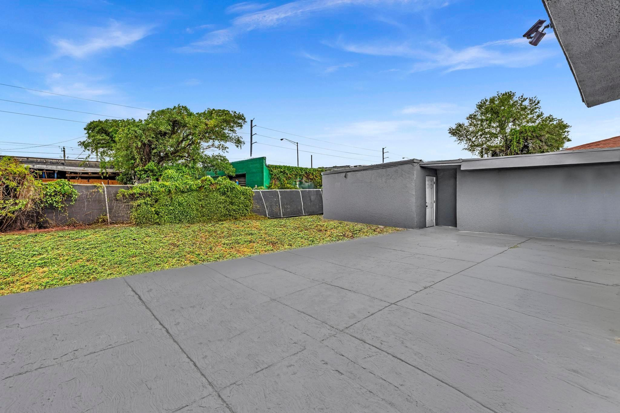 3275 Northwest 53rd Street Miami, FL 33142 - Photo 20 of 23 Photo 20