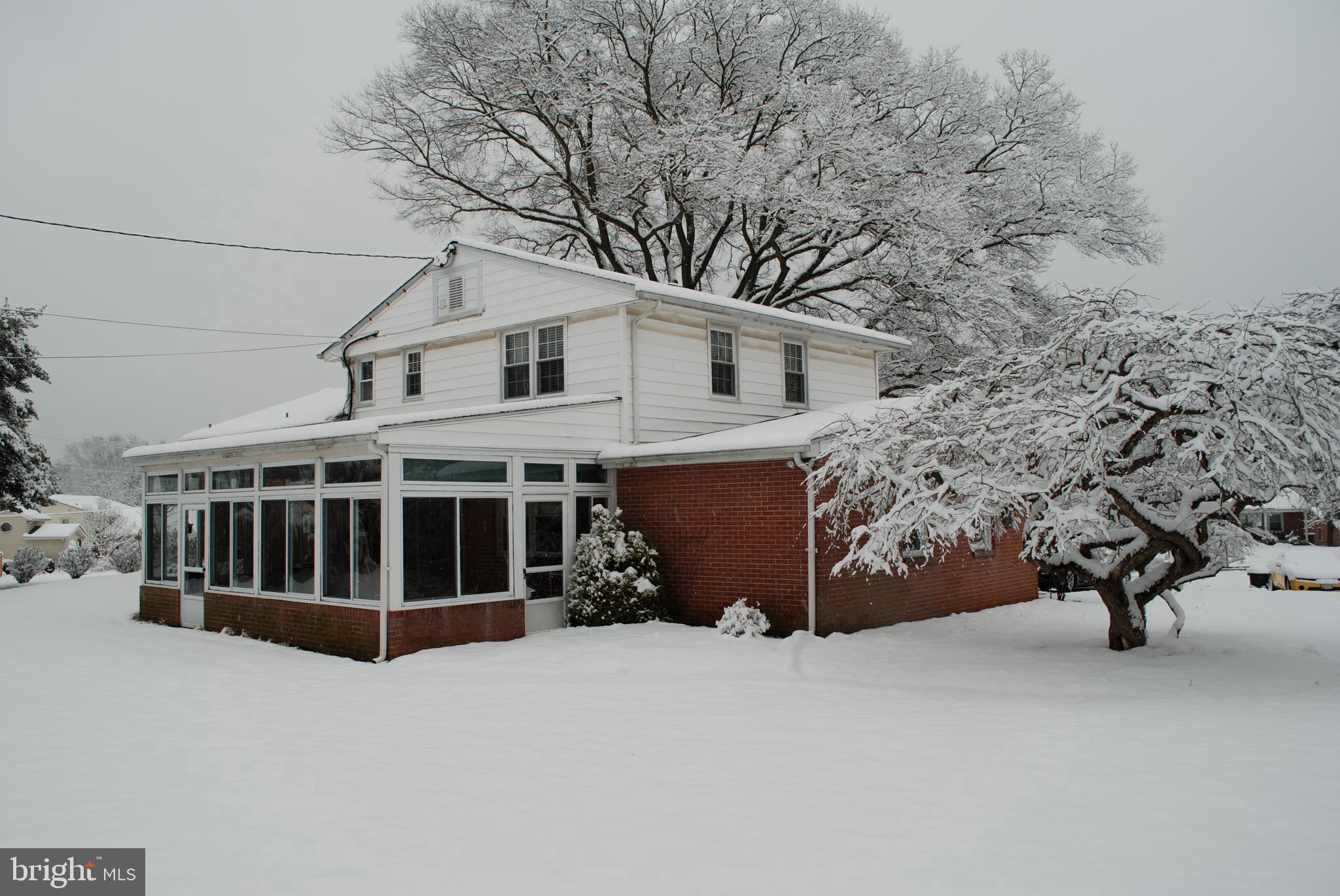 246 Coldbrook Road Lutherville-Timonium, MD 21093 - Photo 5 of 42 BACK YARD LARGE ENCLOSED PORCH