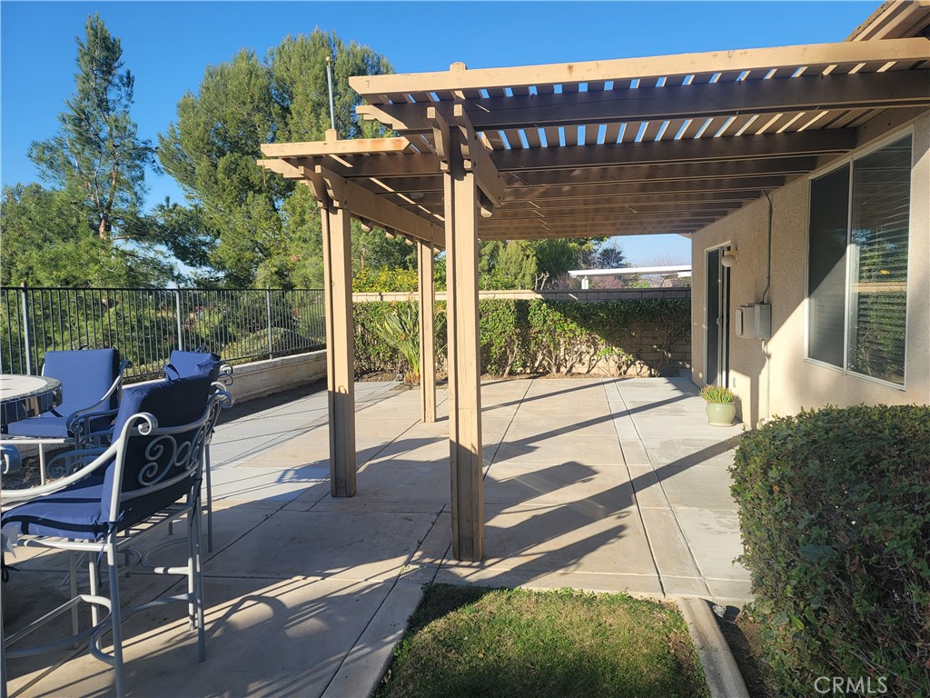 44915 Machon Road Temecula, CA 92592 - Photo 8 of 40 a view of balcony with patio