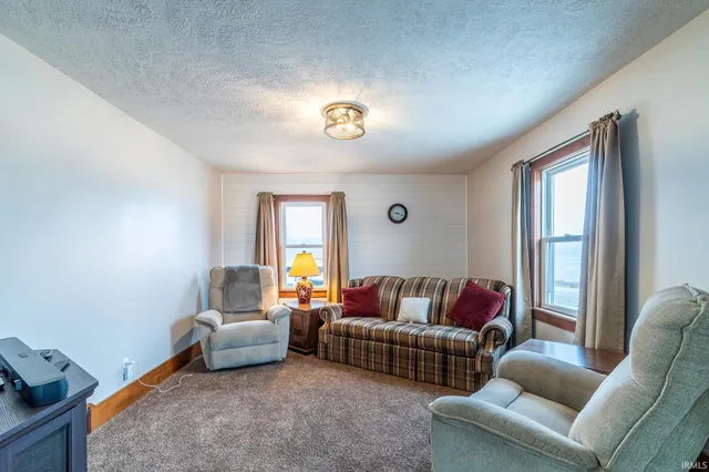 $600,000 | 6135 East 1500 North, Roann, IN 46974