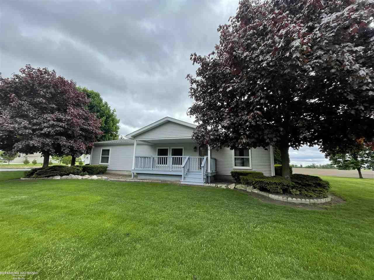 1116 East Frenchline Road Sandusky, MI 48471 - Photo 1 of 34