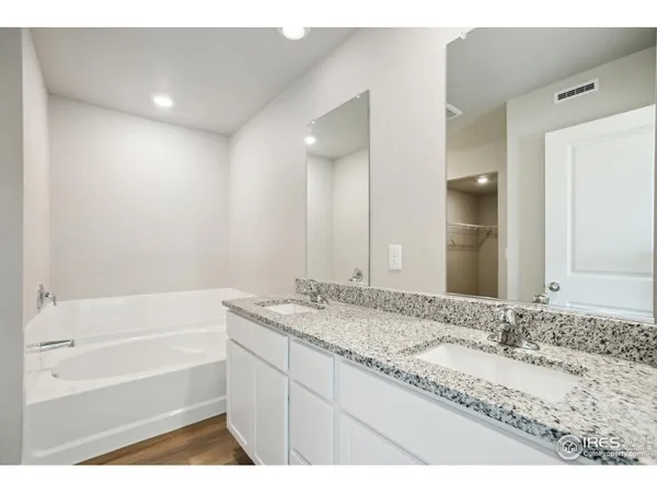 $629,900 | 960 Cascade Falls Street, Severance, CO 80550