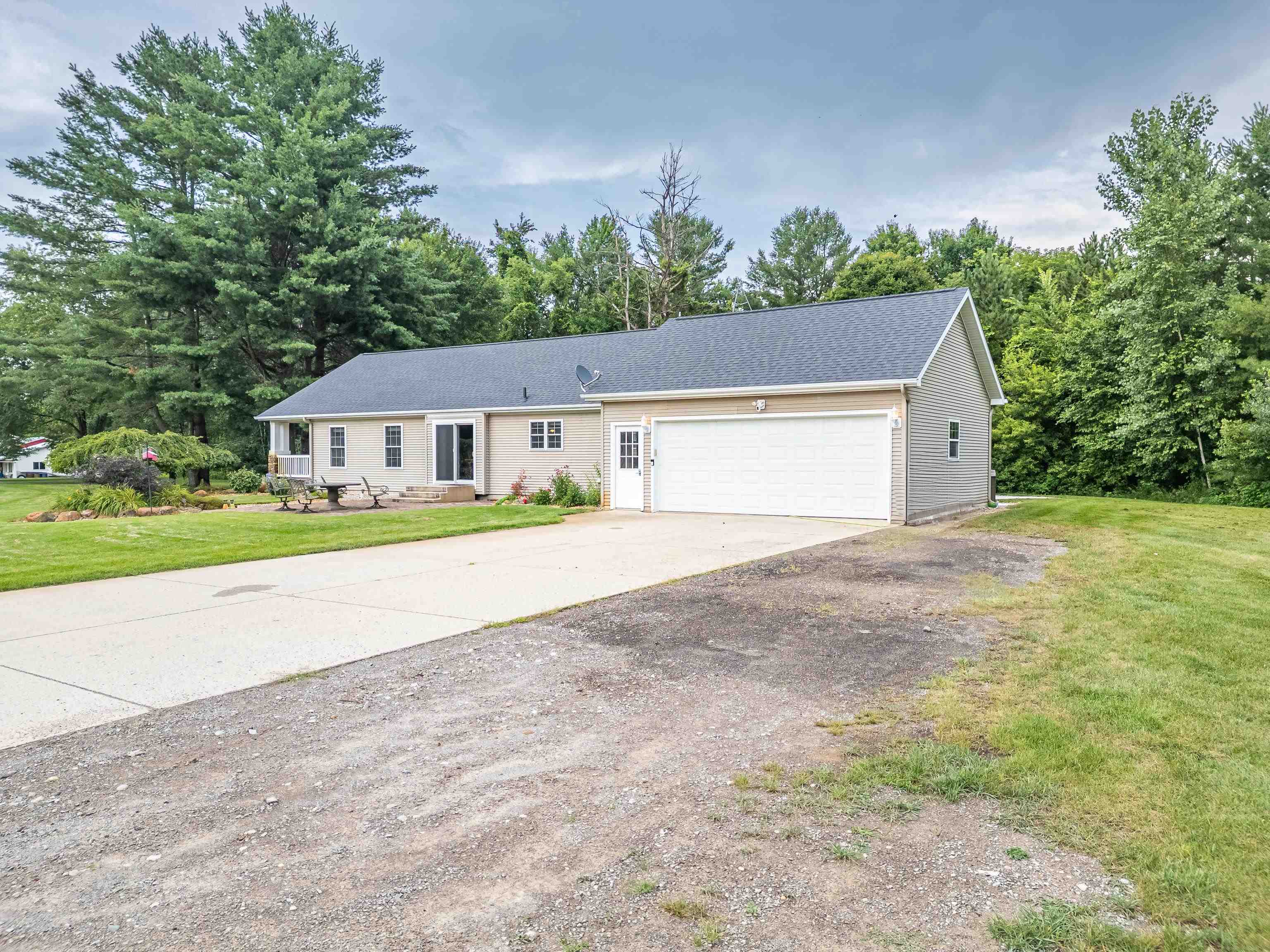 4545 Willford Road Gladwin, MI 48624 - Photo 29 of 82