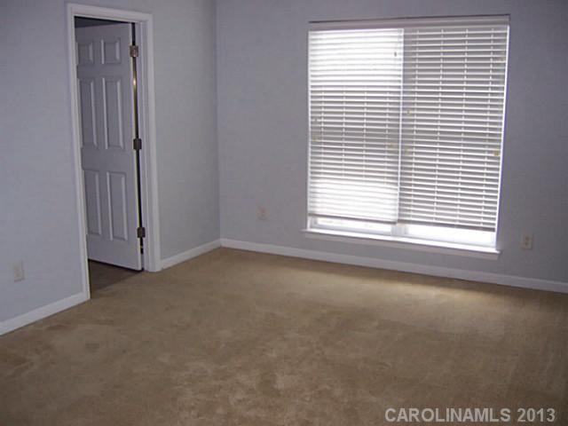 3724 Leela Palace Way Fort Mill, SC 29708 - Photo 12 of 16 Gallery Image 12