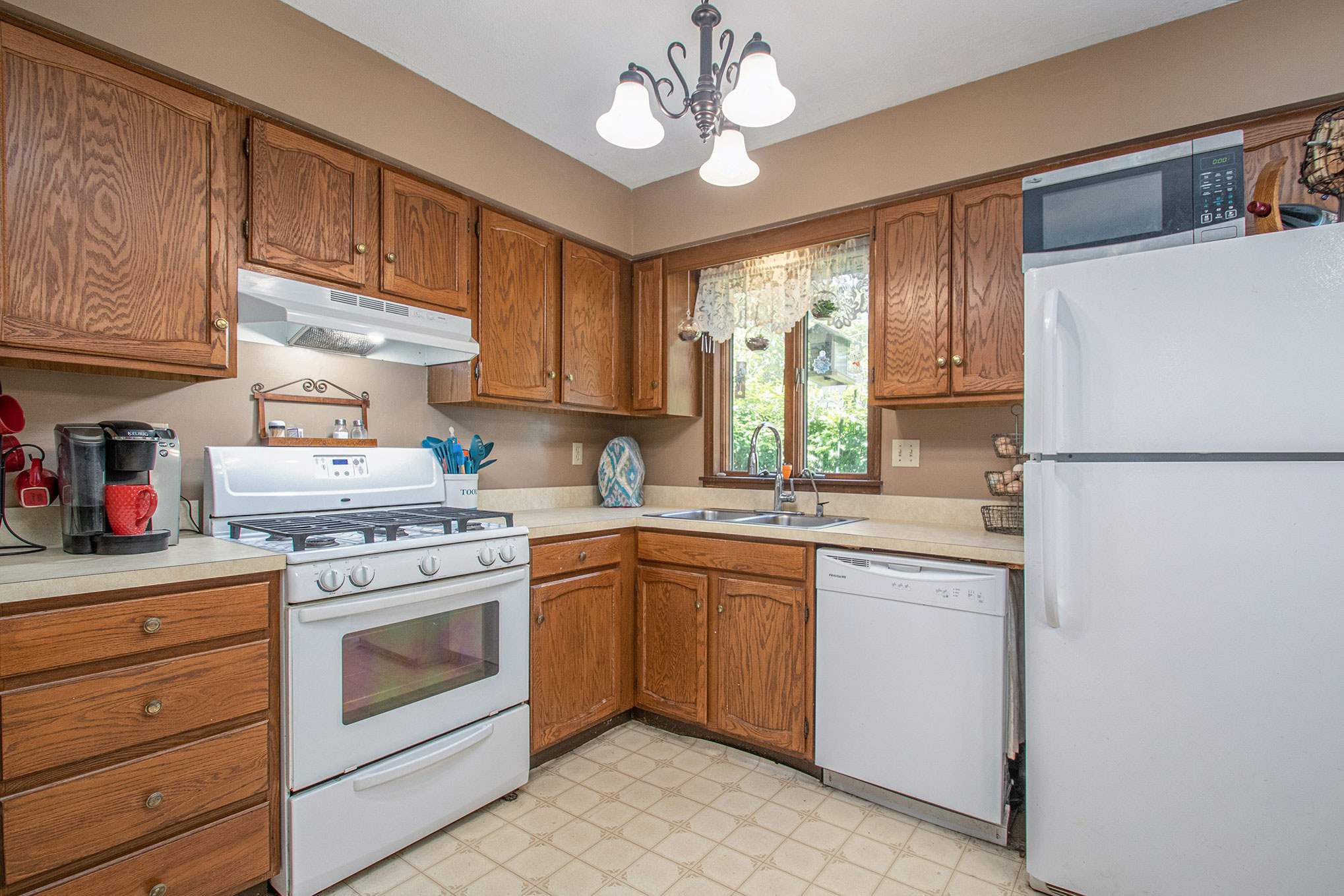 19149 Tarman Road New Paris, IN 46553 - Photo 12 of 22 Gallery Image 12