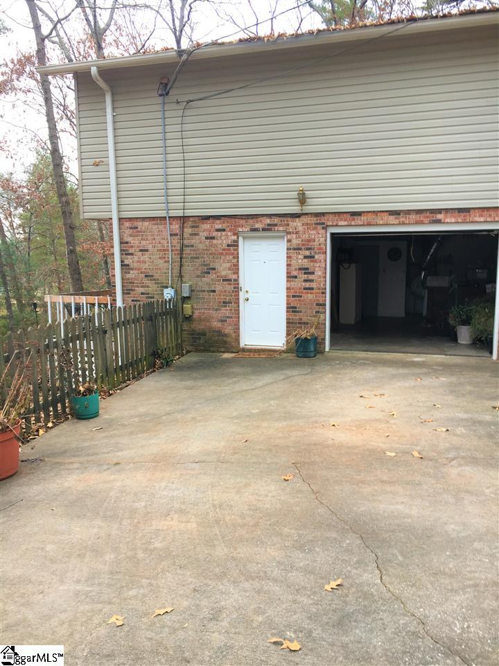 230 Riverdale Road Central, SC 29630 - Photo 7 of 25