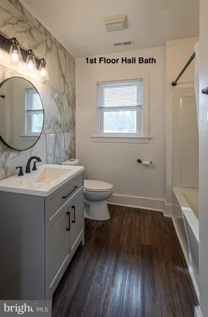 $899,000 | 199 Foxwells Lane, White Stone, VA 22578