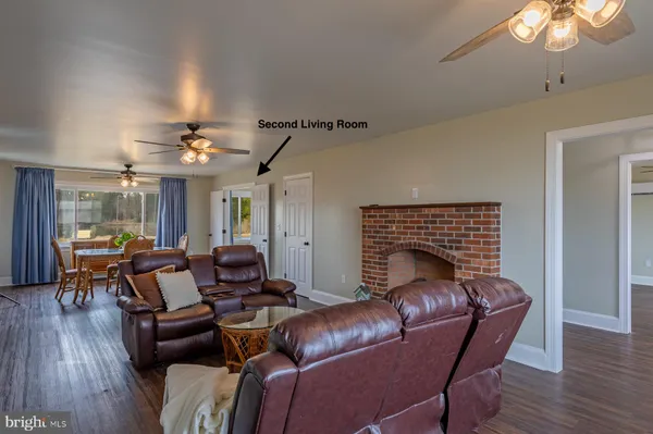 $899,000 | 199 Foxwells Lane, White Stone, VA 22578