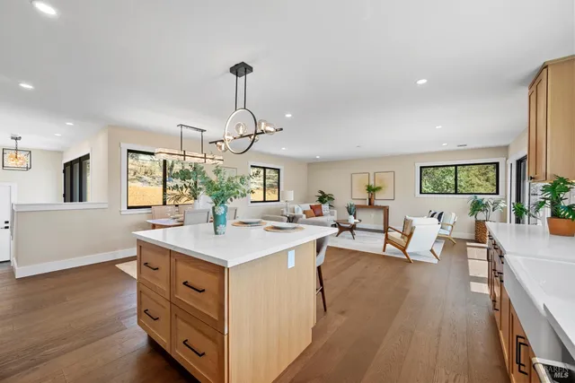 $1,750,000 | 2087 First Avenue, Napa, CA 94558