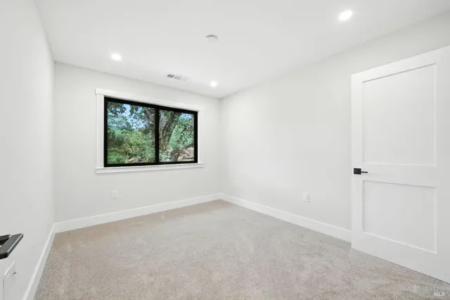 $1,750,000 | 2087 First Avenue, Napa, CA 94558