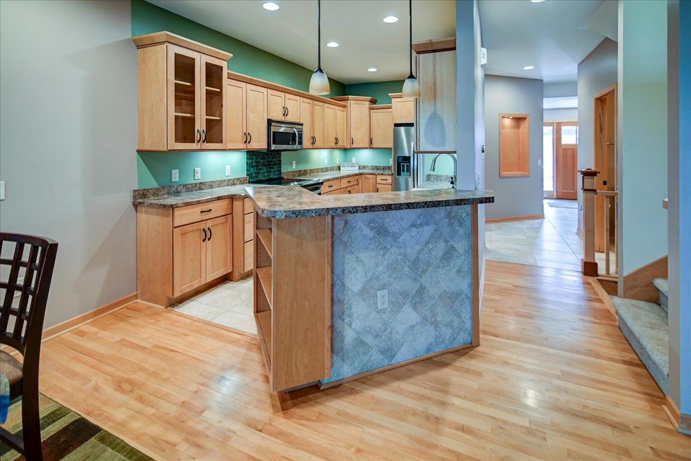 18 Glen Arbor Way Fitchburg, WI 53711 - Photo 18 of 77