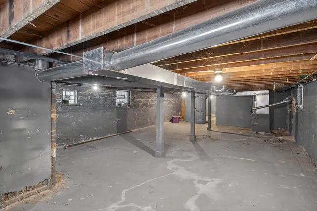 a view of empty room