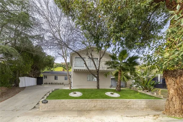 $6,995 | 22247 De La Osa Street, Woodland Hills, CA 91364