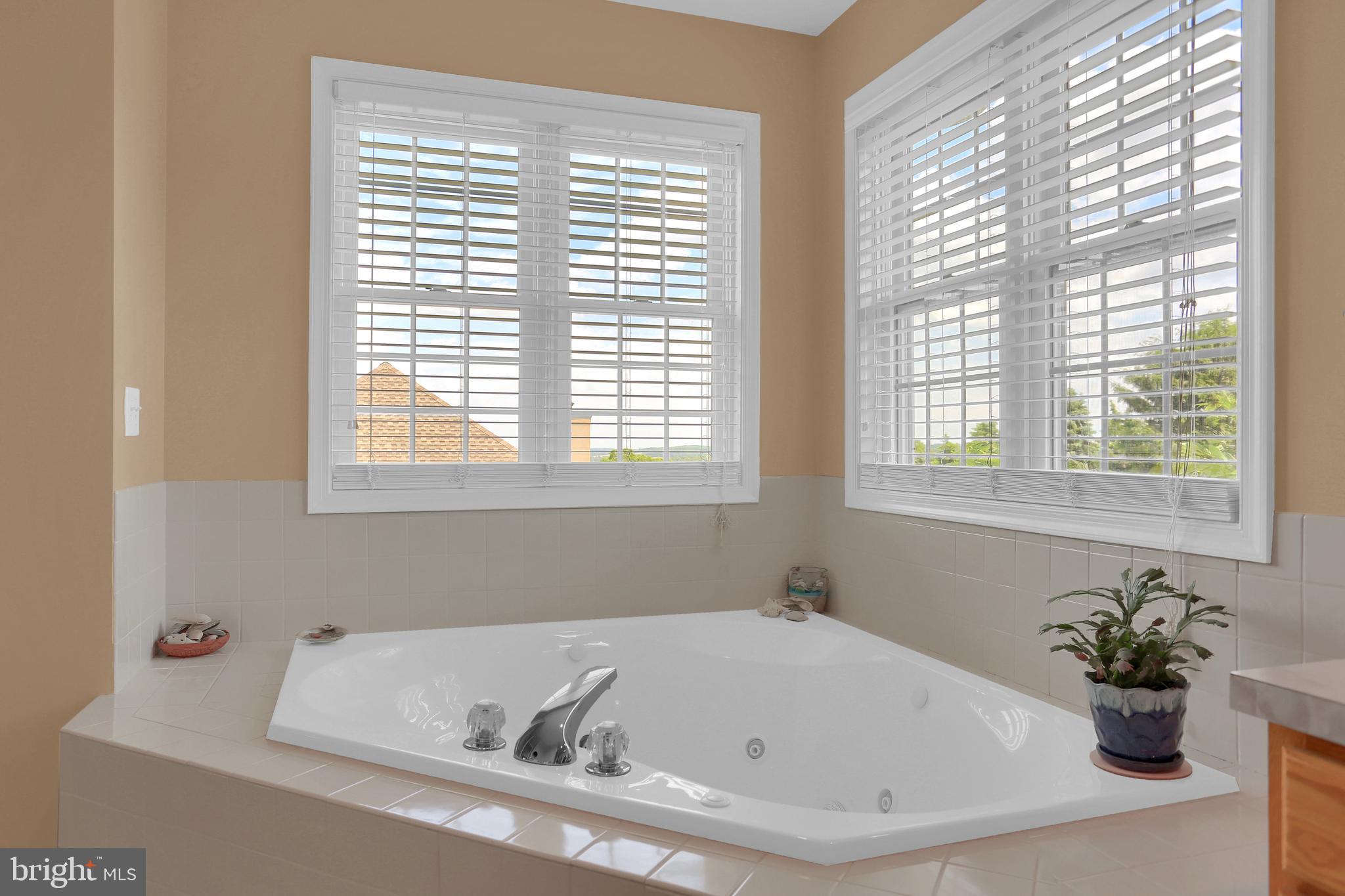 1014 Woodridge Road Red Lion, PA 17356 - Photo 21 of 37 Gallery Image 21