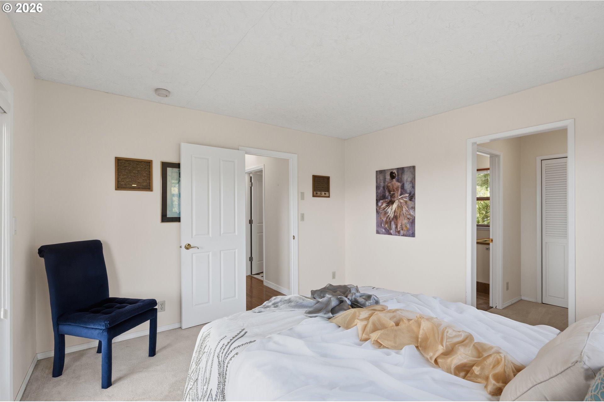 2105 Northwest Couch Street Camas, WA 98607 - Photo 16 of 40 Gallery Image 16