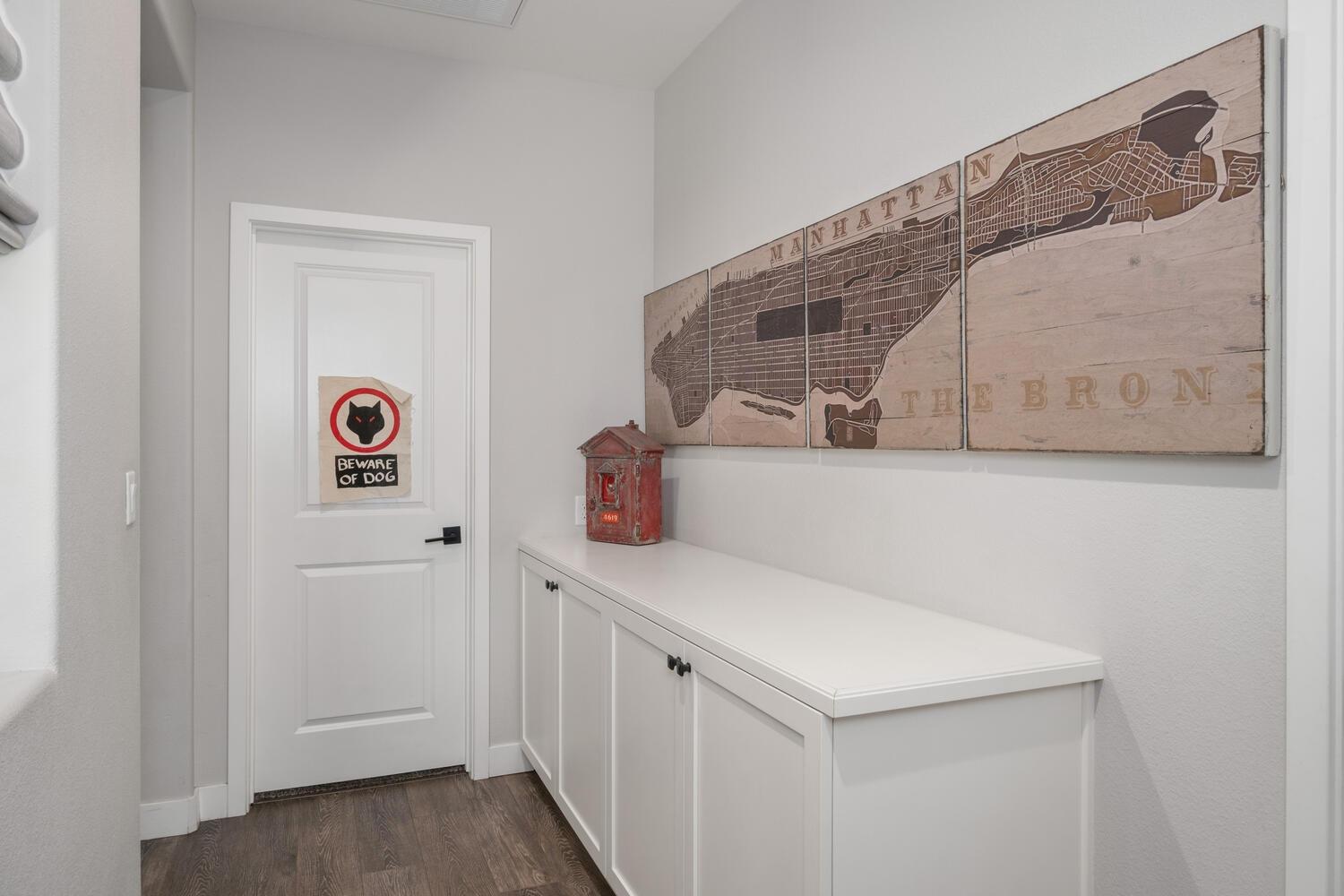 3477 Junipero Avenue Clovis, CA 93619 - Photo 21 of 39 a utility room with a washer and dryer