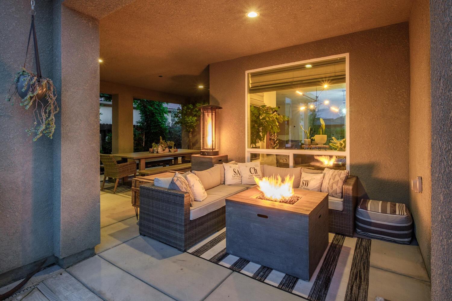 3477 Junipero Avenue Clovis, CA 93619 - Photo 4 of 39 a living room with furniture and a large window