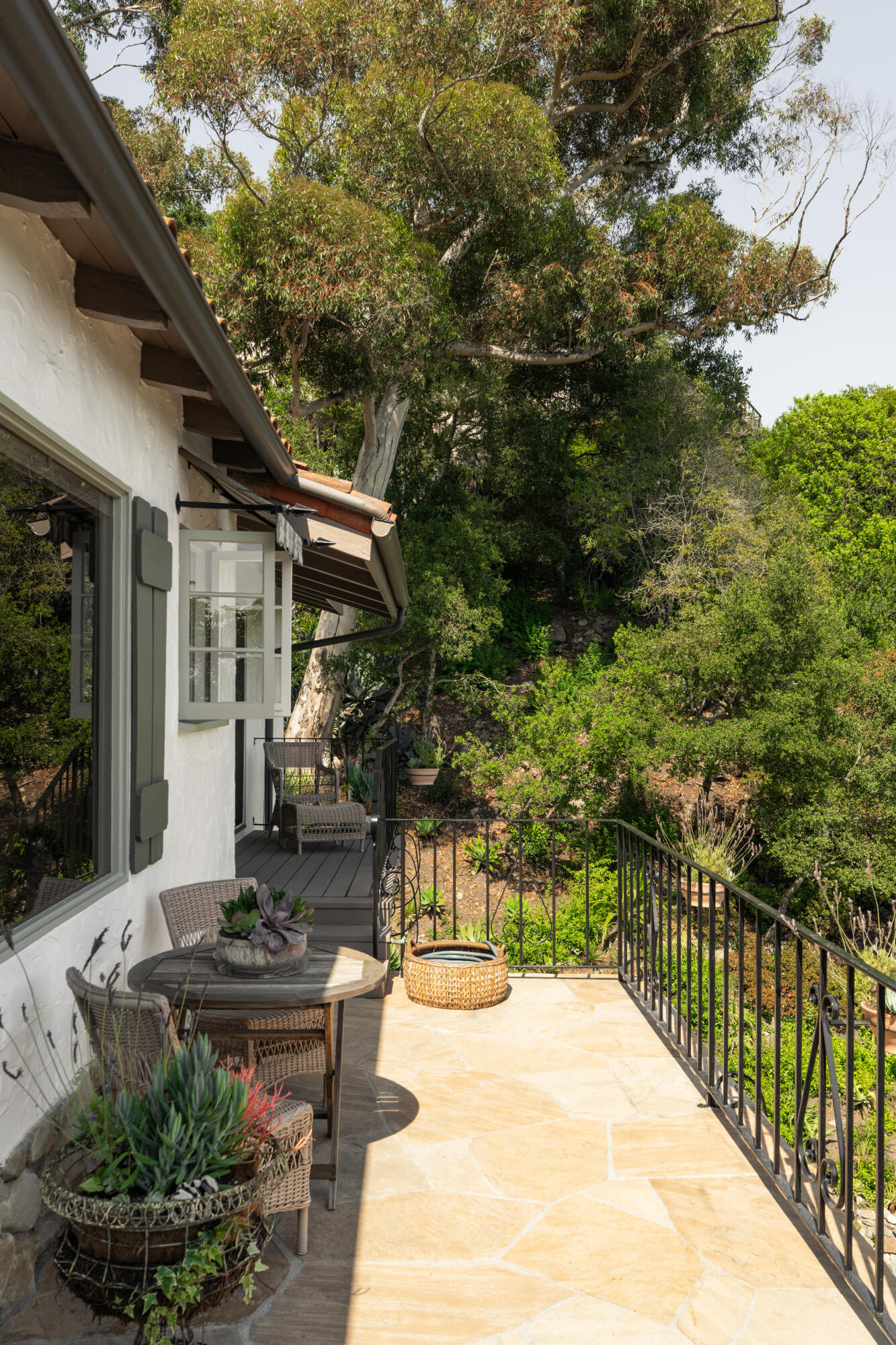 15 Loma Media Road Santa Barbara, CA 93103 - Photo 19 of 29 15 Loma Media Road