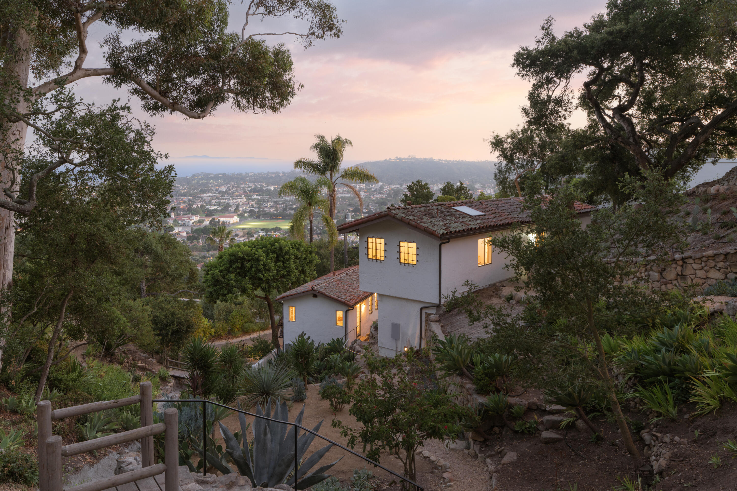 15 Loma Media Road Santa Barbara, CA 93103 - Photo 2 of 29 15 Loma Media Road