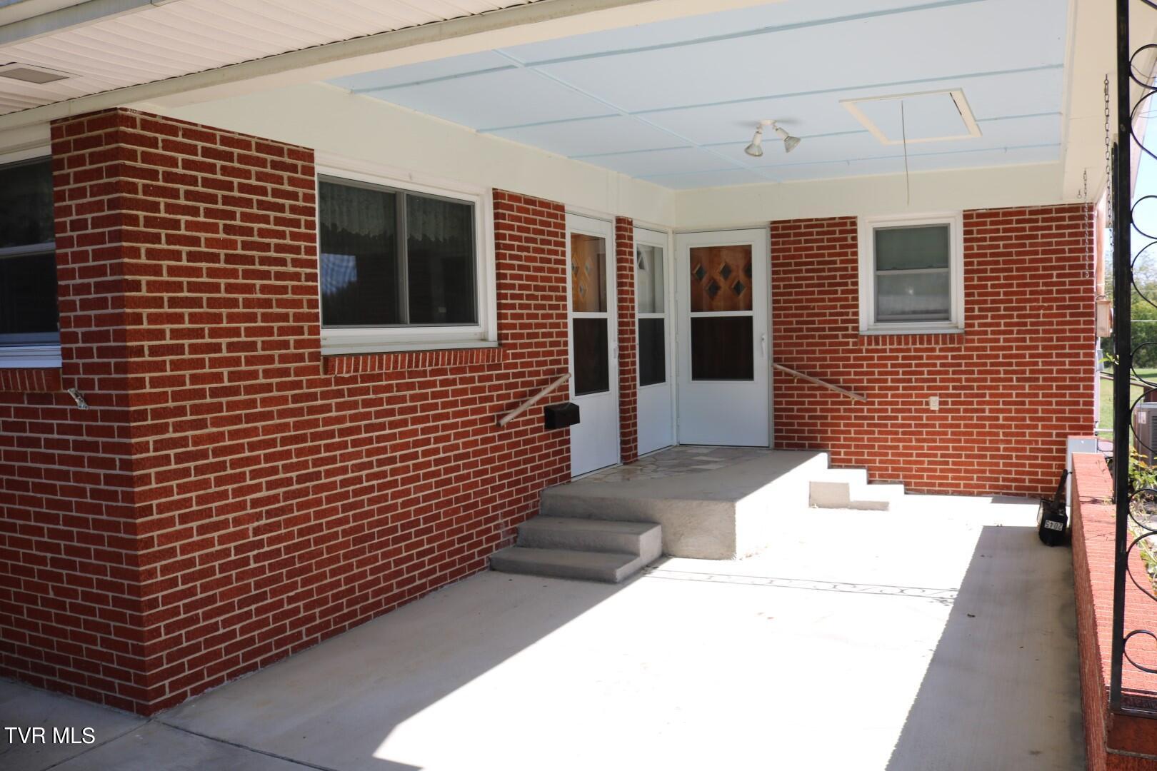 2045 Jones Bridge Road Greeneville, TN 37743 - Photo 16 of 21 IMG_7229