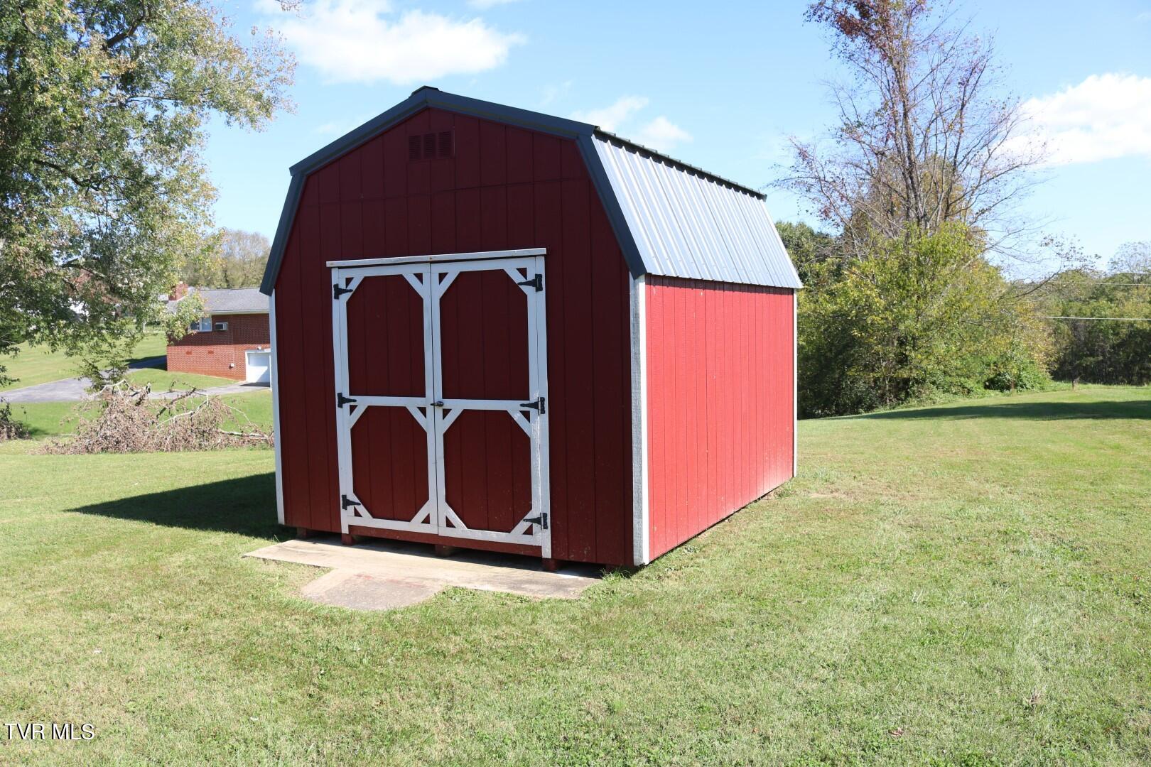 2045 Jones Bridge Road Greeneville, TN 37743 - Photo 17 of 21 IMG_7240