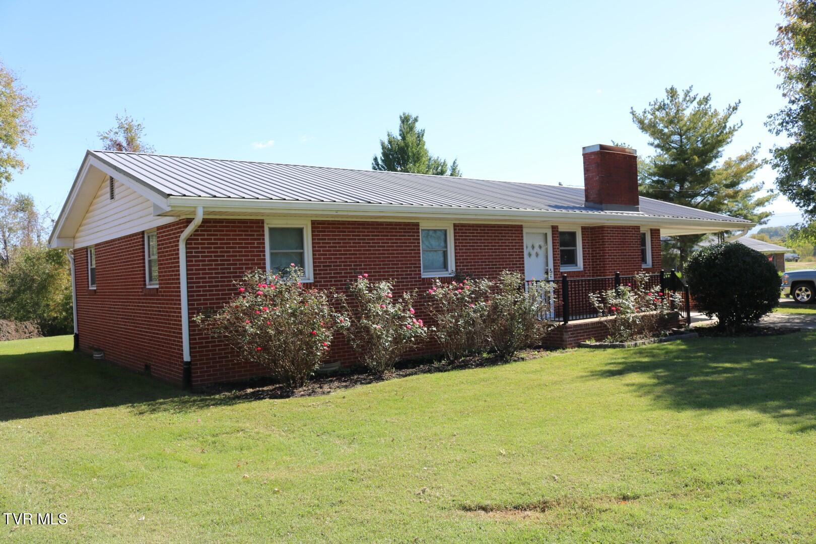 2045 Jones Bridge Road Greeneville, TN 37743 - Photo 2 of 21 IMG_7234