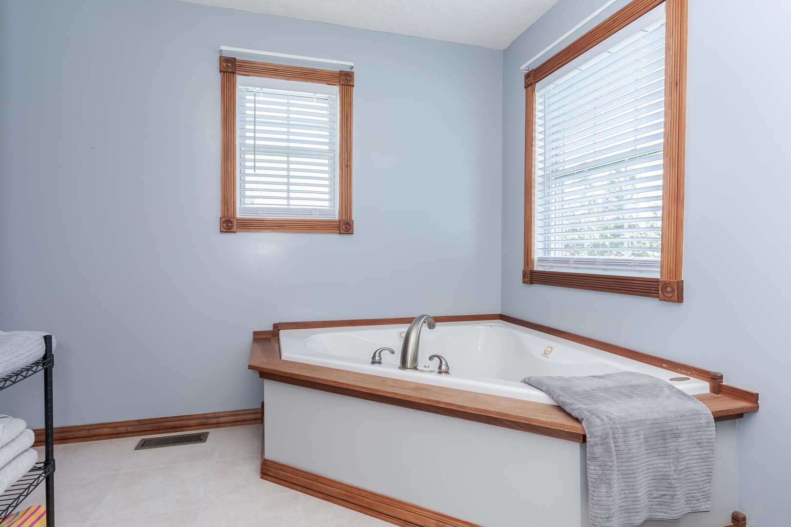 9850 North 300 E Road Gridley, IL 61744 - Photo 27 of 71 Gallery Image 27