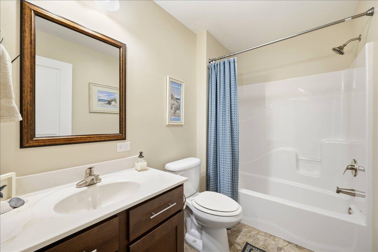 324 Lofton Road Raphine, VA 24472 - Photo 24 of 75 Main Floor Full Bath