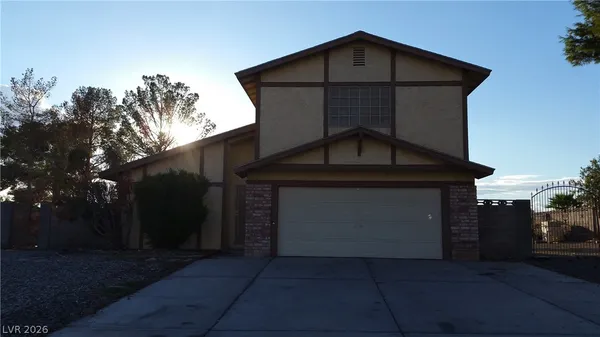 $2,100 | 1745 Mt Hood Street, Las Vegas, NV 89156