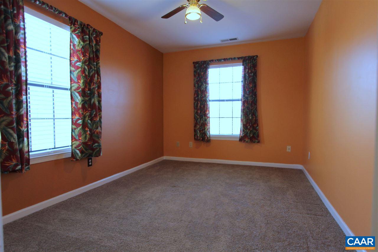 1016 Ridgeley Court Charlottesville, VA 22901 - Photo 10 of 17 Gallery Image 10