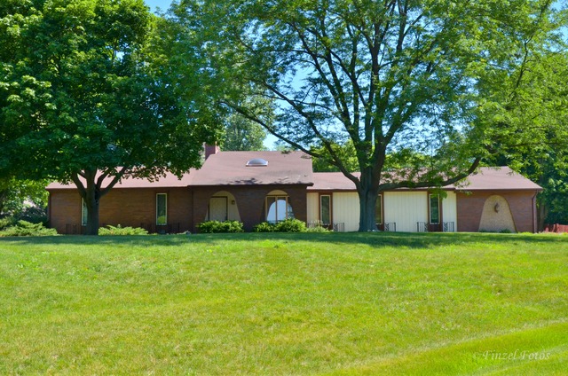 7108 White Barn Road Crystal Lake, IL 60012 - Photo 1 of 1