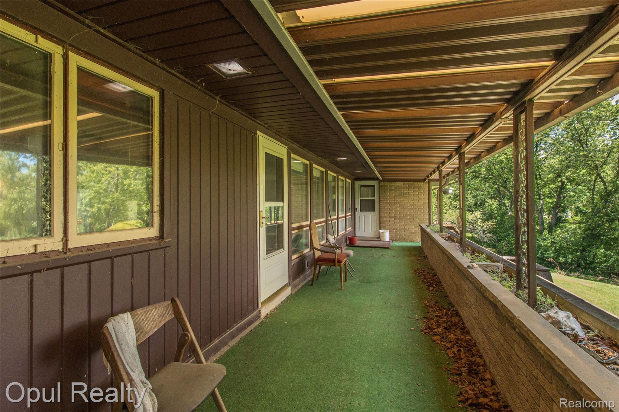 6455 Norham Road Bloomfield Hills, MI 48301 - Photo 16 of 93 015_55.jpg
