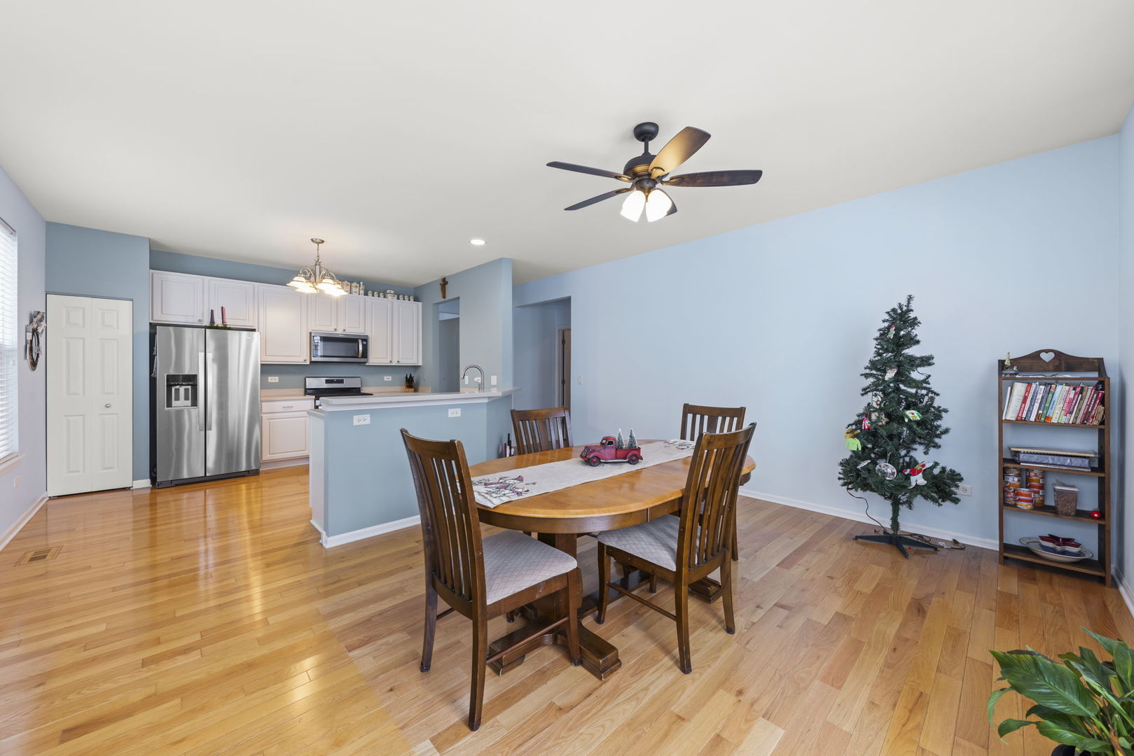 16174 Seneca Lake Circle Crest Hill, IL 60403 - Photo 11 of 58