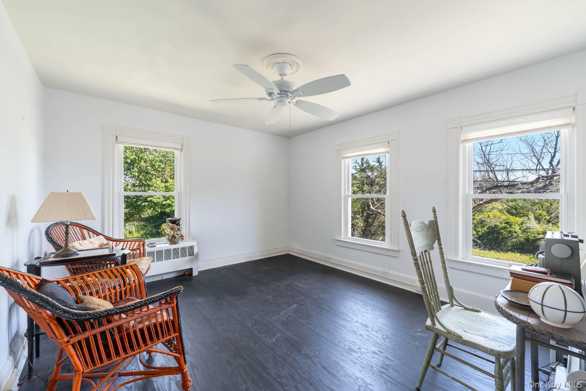 13675 Main Bayview Road Southold, NY 11971 - Photo 17 of 23 13675 Main Bayview Road, Southold