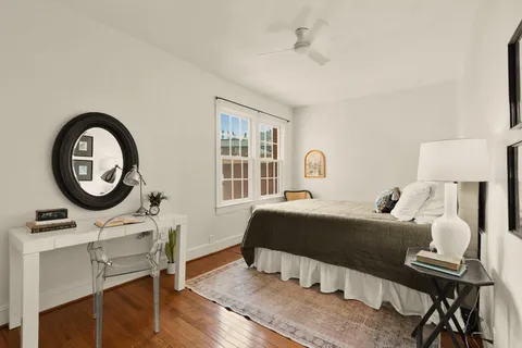 $389,000 | 644 Massachusetts Avenue Northeast, Unit 400, Washington, DC 20002