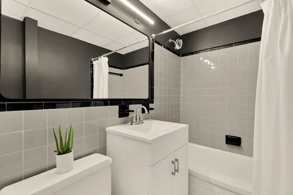 $389,000 | 644 Massachusetts Avenue Northeast, Unit 400, Washington, DC 20002