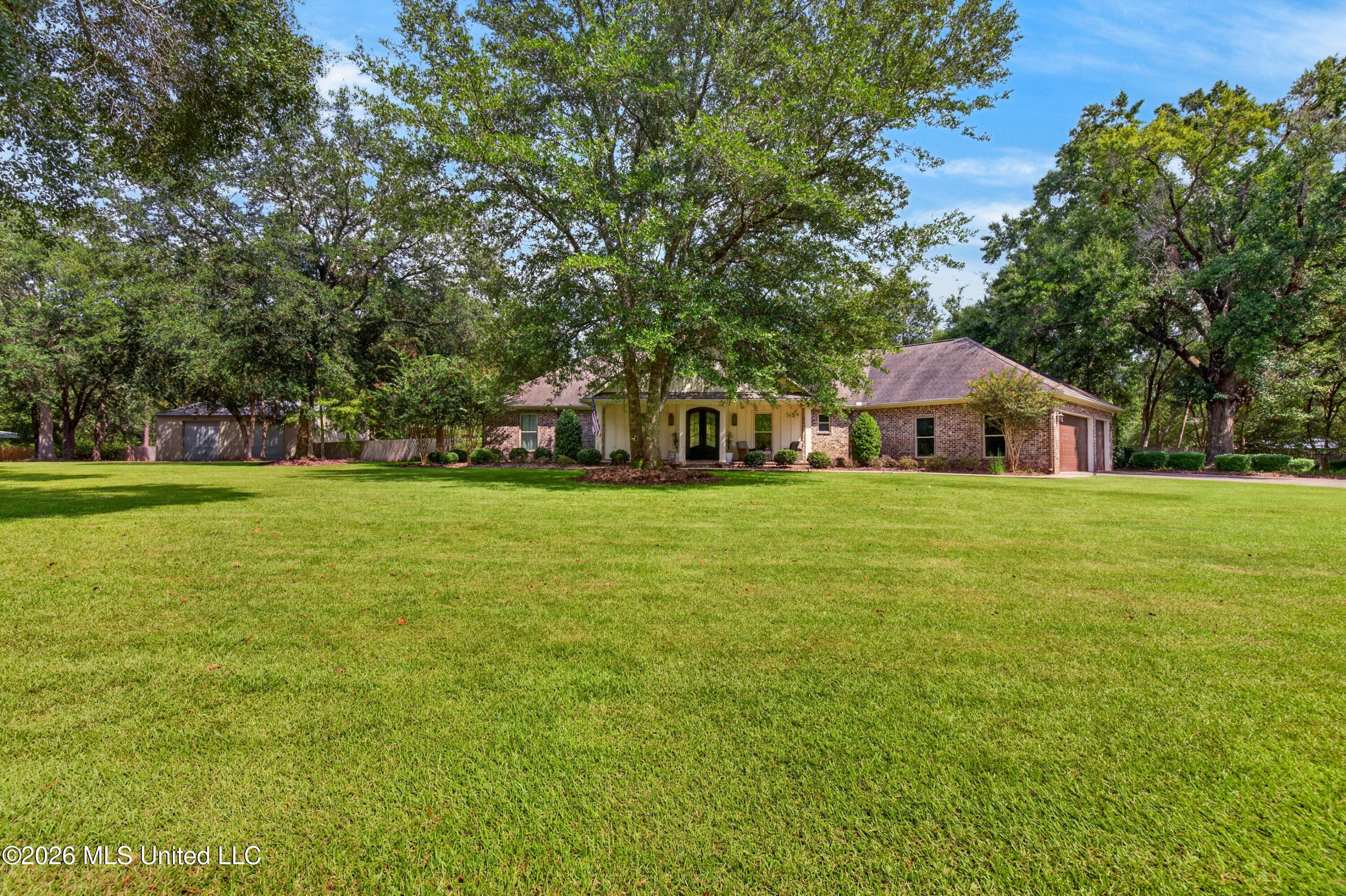 7520 Park Ridge Drive South Moss Point, MS 39562 - Photo 2 of 72 7520ParkRidgeDr.S-2