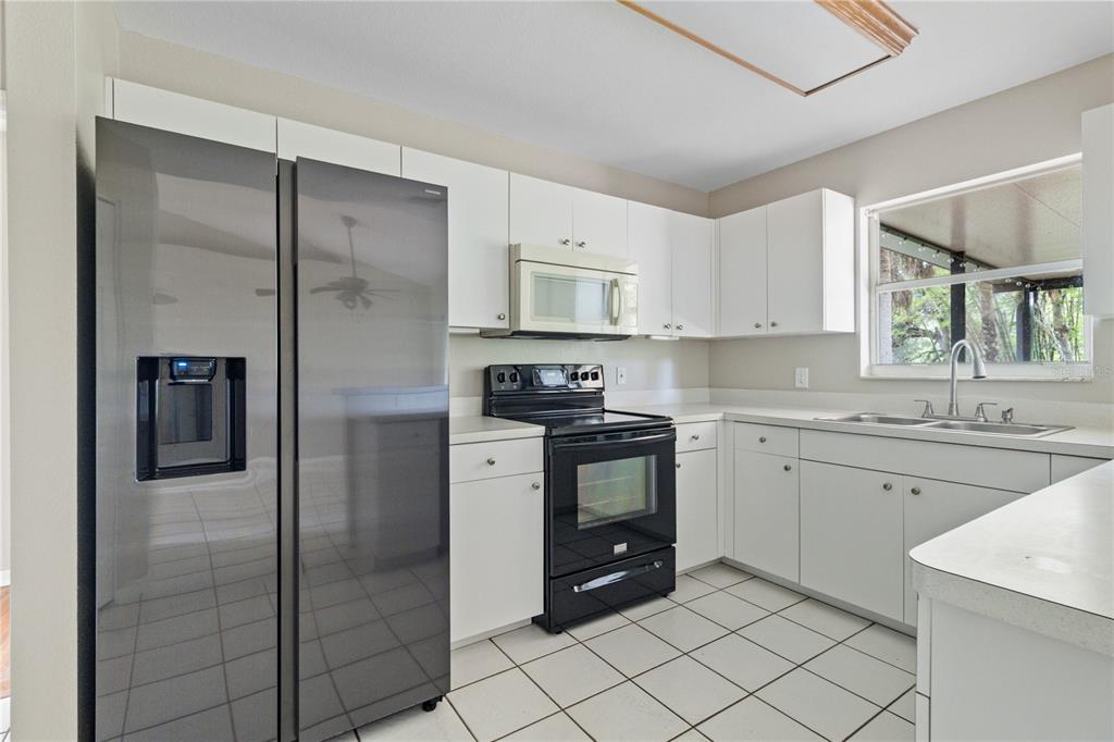 3351 Tucson Road North Port, FL 34286 - Photo 8 of 36