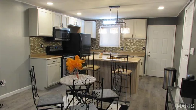 $189,900 | 45 Nottingham Lane, Belleville, IL 62223