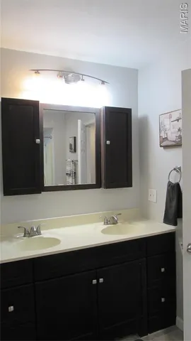 $189,900 | 45 Nottingham Lane, Belleville, IL 62223