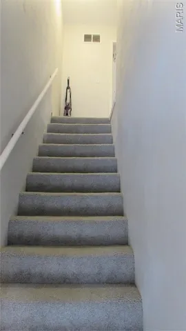 $189,900 | 45 Nottingham Lane, Belleville, IL 62223