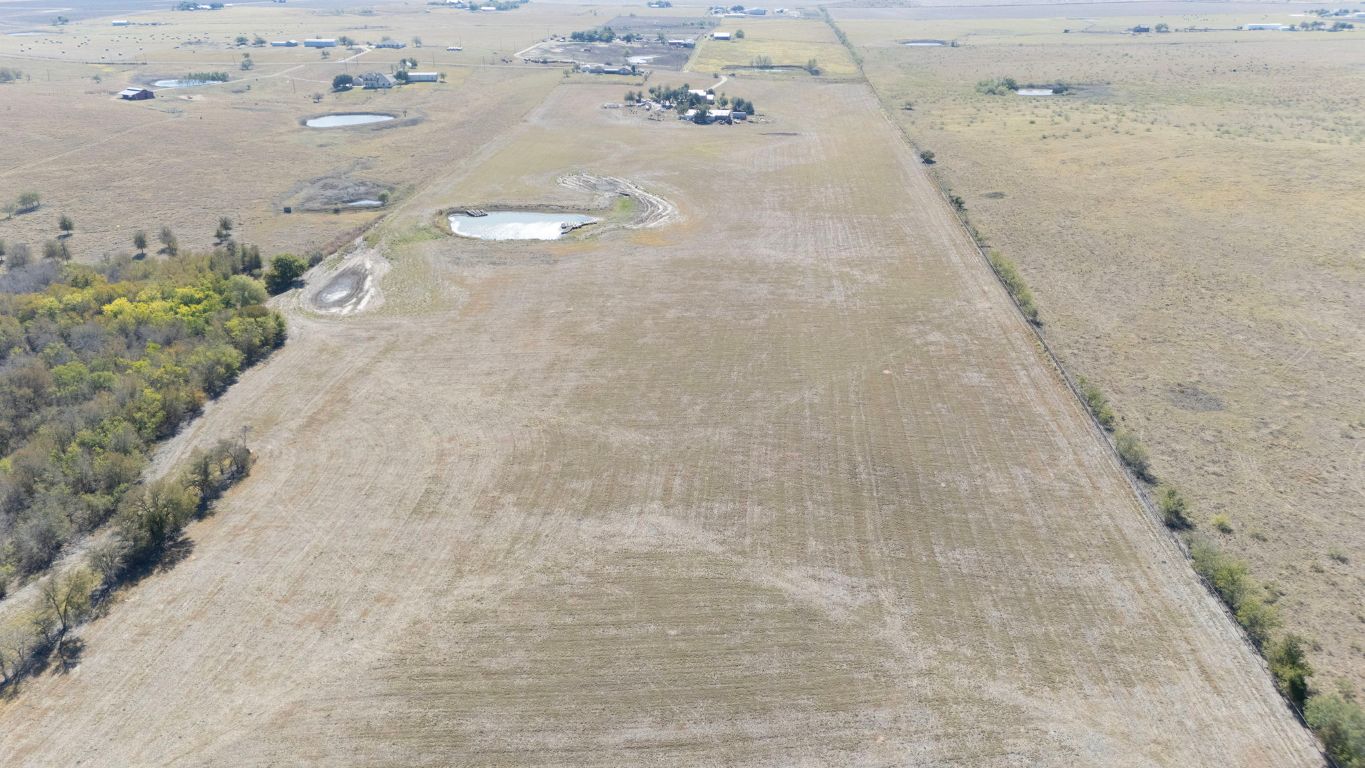 20181 Janak Road Coupland, TX 78615 - Photo 9 of 17 a view of water heater room